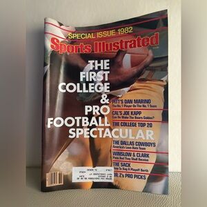 Sports Illustrated The First College And Pro Football Spectacular 1982